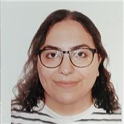 Tengo el título elemental de conservatorio en piano pero soy buena en muchas asignaturas del instituto y del colegio.